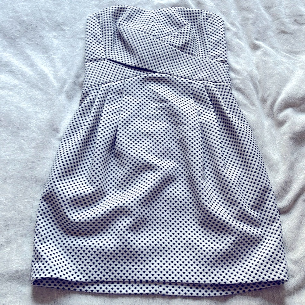 Club Monaco Textured Strapless Dress
